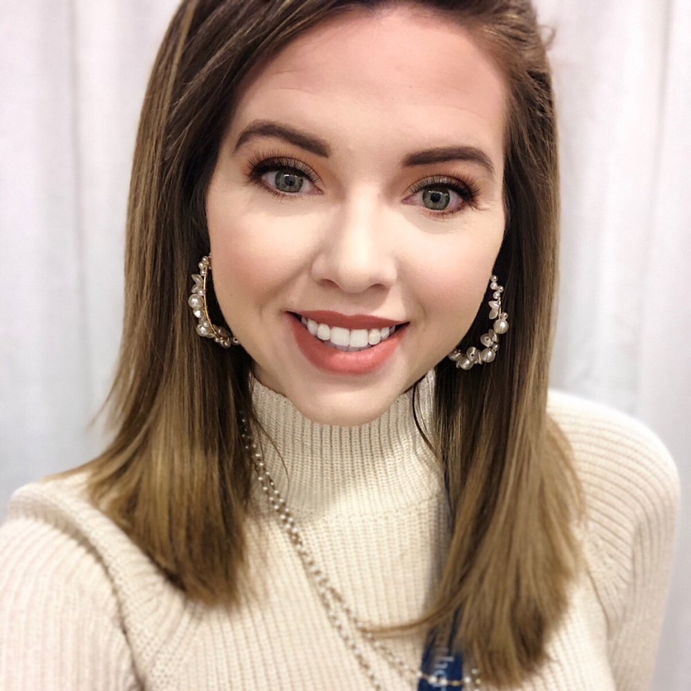 Meet your Posher, Carlee